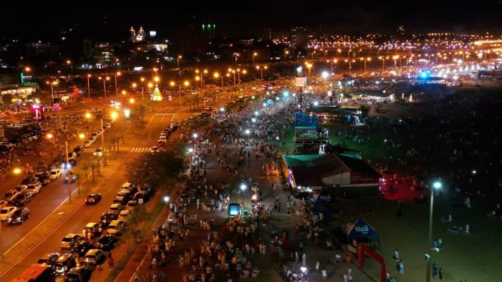 Vista aérea de la Costanera: Municipalidad de Encarnación 